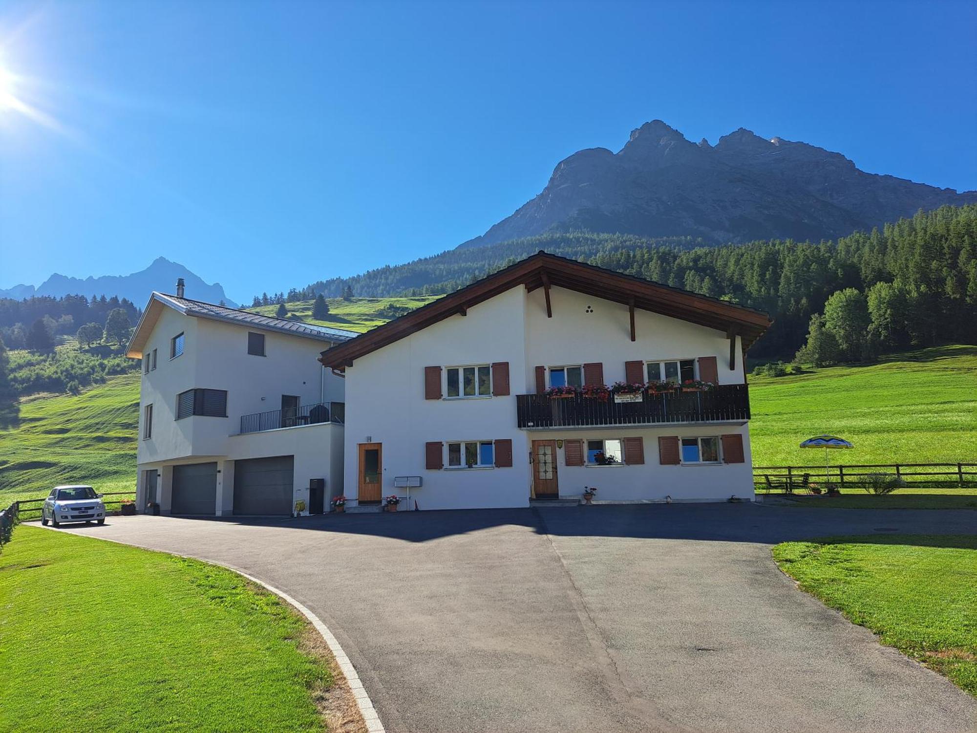 Haus Am See Tarasp Exteriör bild