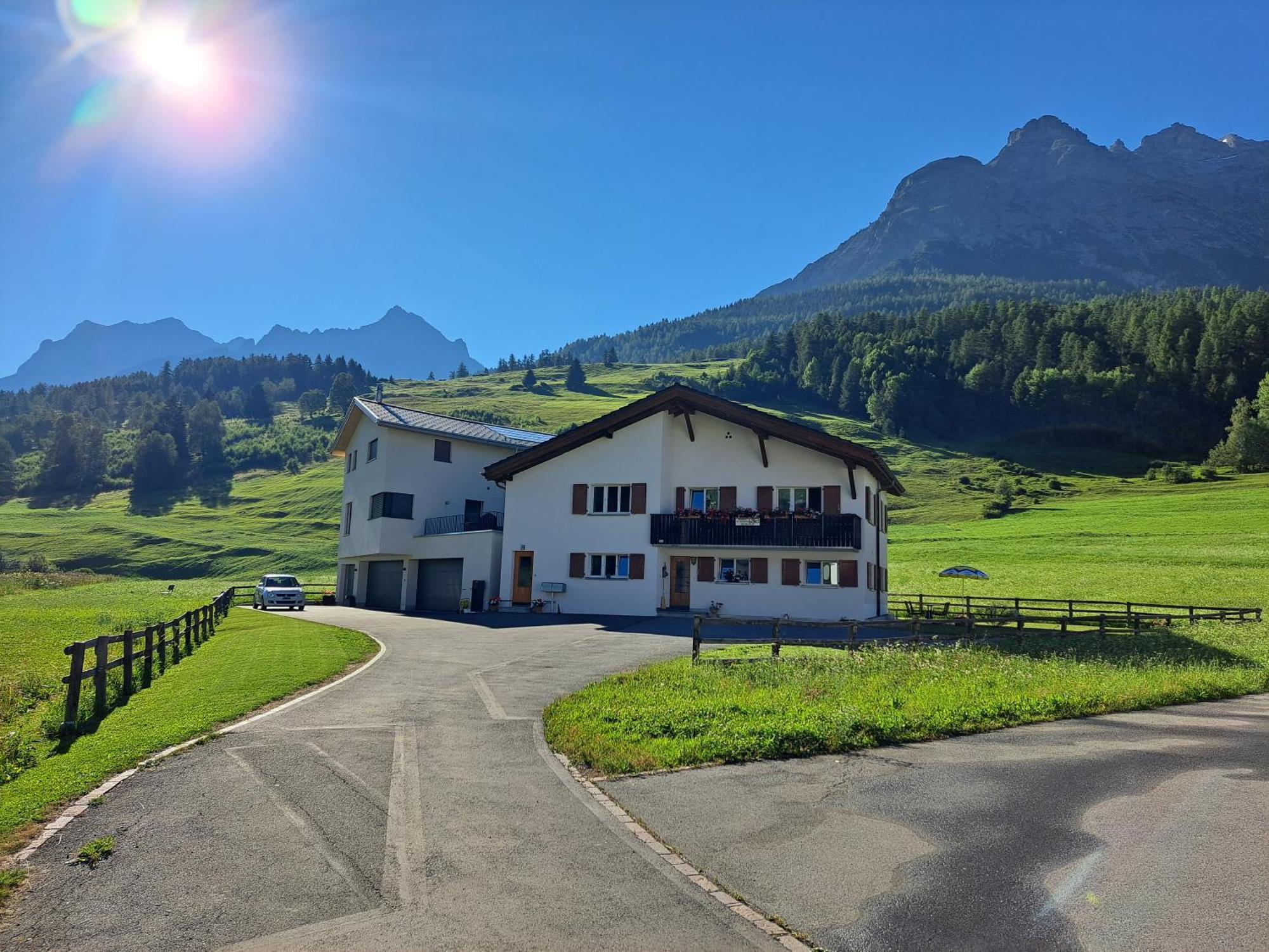 Haus Am See Tarasp Exteriör bild